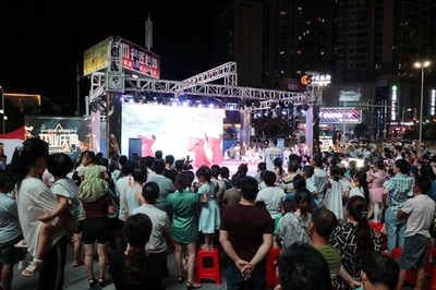 零陵 退役軍人助農(nóng)助學 志愿幫扶暖人心